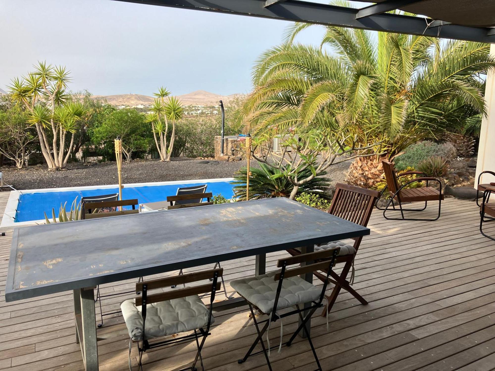 Majanicho Rock - Villa With Heated Pool Lajares Exterior photo